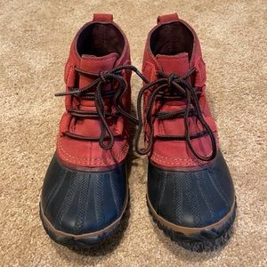 SOREL Out N About Booties | size 6.5